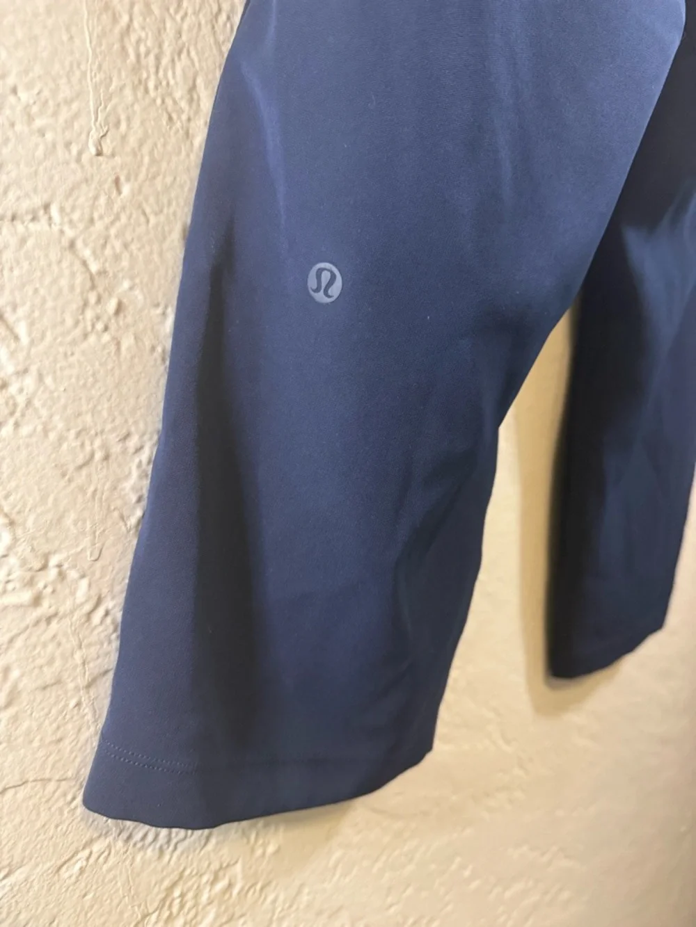 Lululemon On The Fly Cropped Pants size 12
